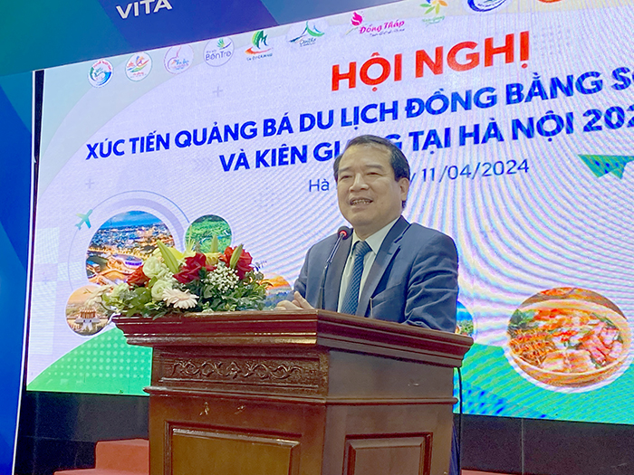 Phó Cục trưởng Cục Du lịch Quốc gia Việt Nam Hà Văn Siêu ghi nhận những nỗ lực của ĐBSCL đối với việc xúc tiến quảng bá du lịch tại nhiều địa phương